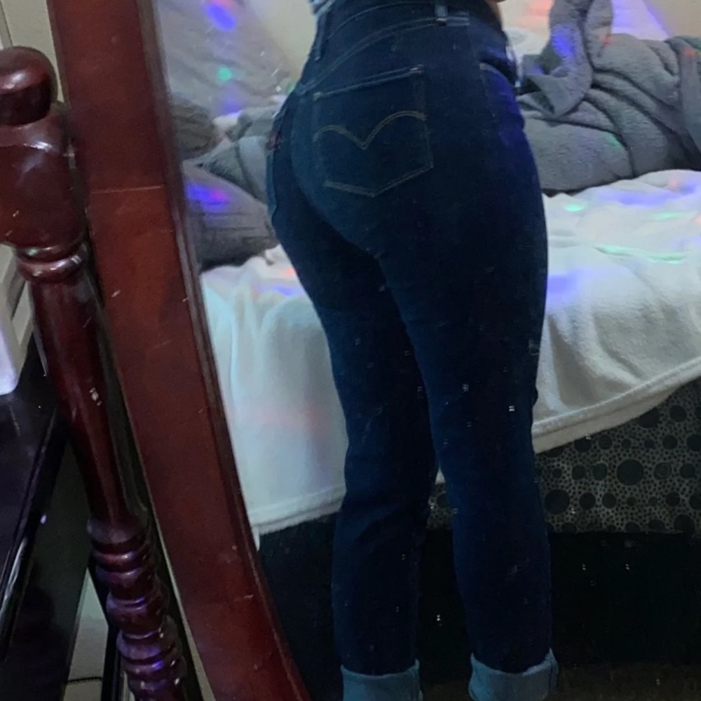 High rise skinny Levi’s jeans dark wash